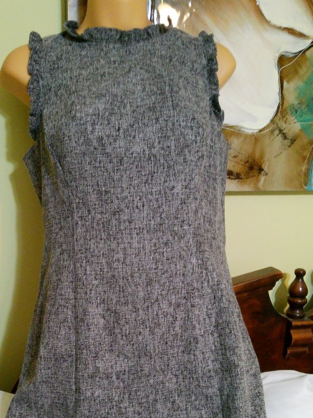 LOFT GRAY DRESS SIZE 6 P GRAT SHAPE